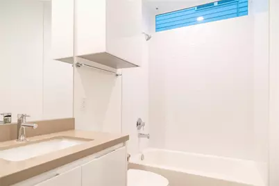 5869 E Post Oak Lane, Houston, TX 77055 - Photo 29