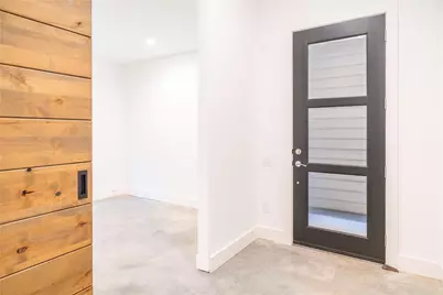 5869 E Post Oak Lane, Houston, TX 77055 - Photo 5