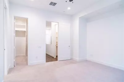 5869 E Post Oak Lane, Houston, TX 77055 - Photo 23