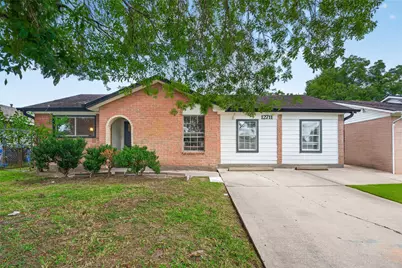 12711 Greenshire Dr Drive, Houston, TX 77048 - Photo 1