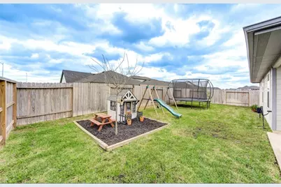 29322 Hoelzen Hollow Drive, Katy, TX 77494 - Photo 15