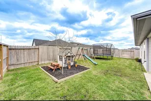 29322 Hoelzen Holw Dr, Katy, TX 77494 - Photo 15