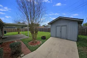 802 James St, Deer Park, TX 77536 - Photo 25