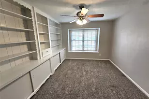 802 James St, Deer Park, TX 77536 - Photo 5