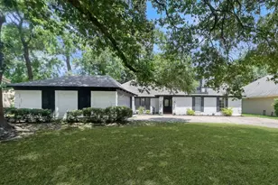 88 April Wind Dr S, Conroe, TX 77356 - Photo 3