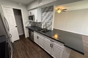 4011 Nasa Rd 1 Pkwy, Seabrook, TX 77586 - Photo 13