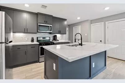 436 Owens Street, Houston, TX 77029 - Photo 1