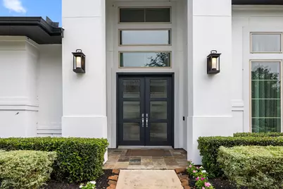 5415 Lockwood Bend Lane, Sugar Land, TX 77479 - Photo 3