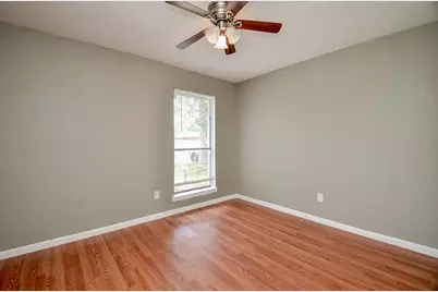 10418 Sagestar Lane, Houston, TX 77089 - Photo 31