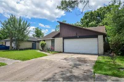 10418 Sagestar Lane, Houston, TX 77089 - Photo 3