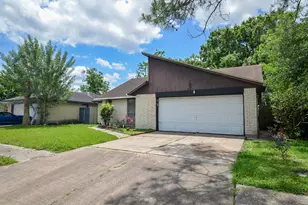 10418 Sagestar Ln, Houston, TX 77089 - Photo 3