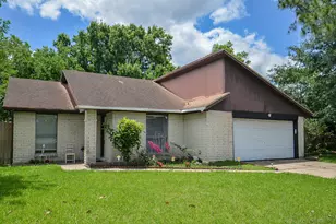 10418 Sagestar Ln, Houston, TX 77089 - Photo 5