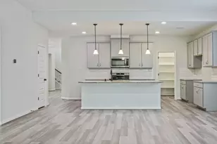 143 Scarlet Maple Ct, Conroe, TX 77318 - Photo 9