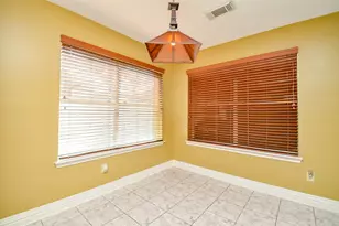 16318 Cobble Springs Ct, Sugar Land, TX 77498 - Photo 13