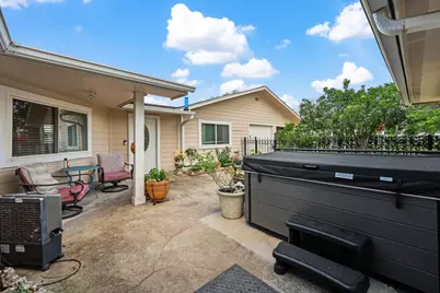 1539 Sterling Drive, Baytown, TX 77523 - Photo 31