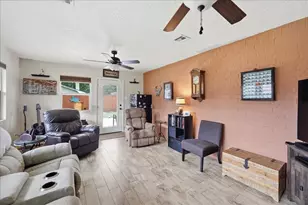 1012 Mimosa Dr, Nederland, TX 77627 - Photo 13