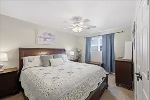 1012 Mimosa Dr, Nederland, TX 77627 - Photo 23