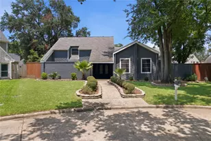 703 Queensmill Ct, Houston, TX 77079 - Photo 5