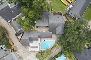 703 Queensmill Ct, Houston, TX 77079 - Photo 43
