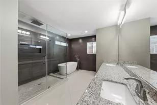 703 Queensmill Ct, Houston, TX 77079 - Photo 23