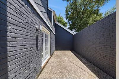 703 Queensmill Court, Houston, TX 77079 - Photo 39