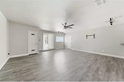703 Queensmill Court, Houston, TX 77079 - Photo 13