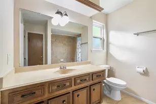 723 Shadow Brook Dr, Spring, TX 77380 - Photo 29