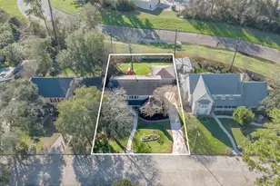 723 Shadow Brook Dr, Spring, TX 77380 - Photo 37