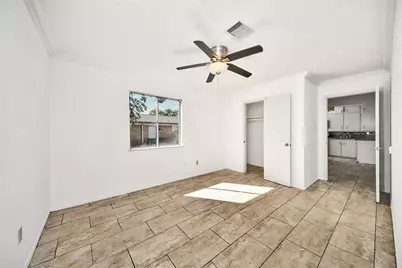 1240 Shadowdale Drive #14, Houston, TX 77043 - Photo 25