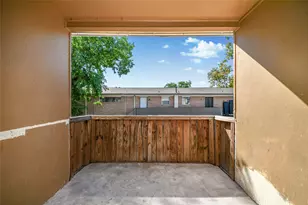 1240 Shadowdale Dr, Houston, TX 77043 - Photo 27
