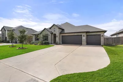 31211 Raleigh Creek Drive, Tomball, TX 77375 - Photo 3