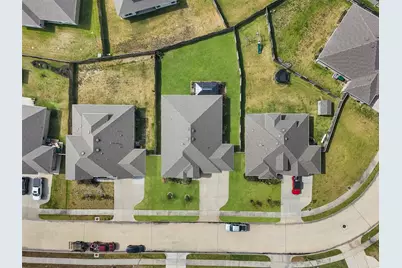 31211 Raleigh Creek Drive, Tomball, TX 77375 - Photo 37