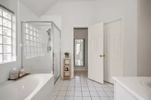 1802 Barbara Ct, Deer Park, TX 77536 - Photo 39