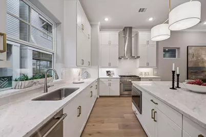 4028 Blossom Street, Houston, TX 77007 - Photo 11