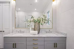 4028 Blossom St, Houston, TX 77007 - Photo 17
