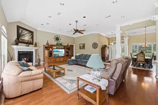 15602 Devin Ln, Crosby, TX 77532 - Photo 9