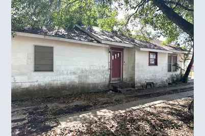 316 E Post Office St, Eagle Lake, TX 77434 - Photo 5