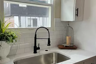 9441 Radio Rd, Houston, TX 77075 - Photo 5