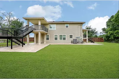 12430 Pecan Court, Houston, TX 77013 - Photo 11