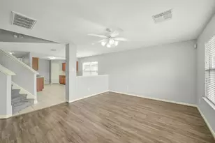 21526 Falvel Lake Dr, Spring, TX 77388 - Photo 5