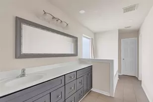6030 Sandy Creek Dr, Baytown, TX 77523 - Photo 9