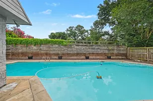12063 Mulholland Dr, Meadows Place, TX 77477 - Photo 25