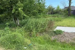 7949 Angus St, Houston, TX 77028 - Photo 1