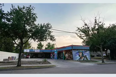 4400 Canal Street, Houston, TX 77011 - Photo 1