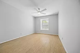 9025 Gaylord Dr, Houston, TX 77024 - Photo 23