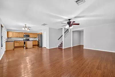 9203 Delmont Park Lane, Houston, TX 77075 - Photo 11