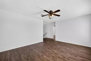 9203 Delmont Park Ln, Houston, TX 77075 - Photo 23