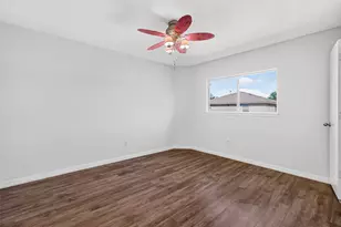 9203 Delmont Park Ln, Houston, TX 77075 - Photo 35