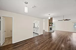 1515 Bamwick Dr, Houston, TX 77090 - Photo 9