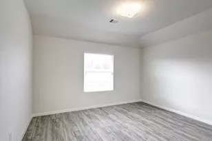 6127 Dawn Misty Ln, Houston, TX 77048 - Photo 7